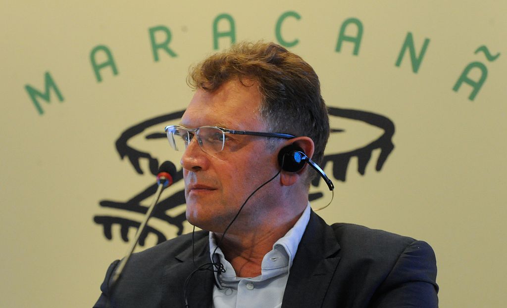 World Cup worries send Valcke on mission to Brazil