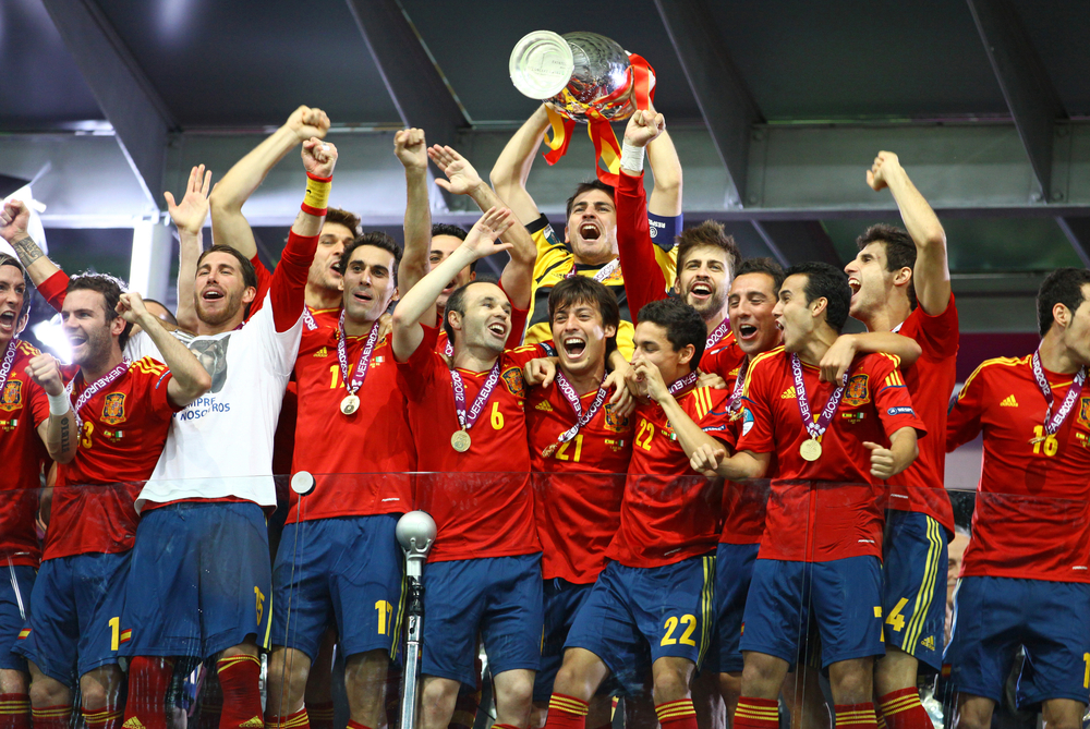Euro 2016 host cities agree funding deal with Uefa