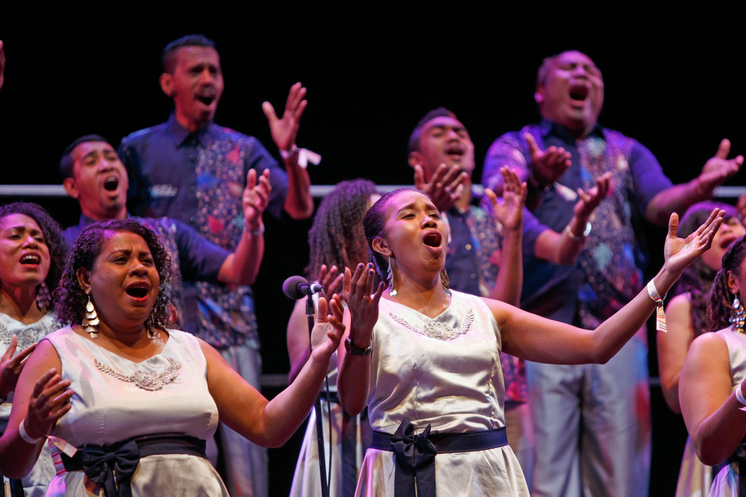 Songs of spirit: singing unites religions