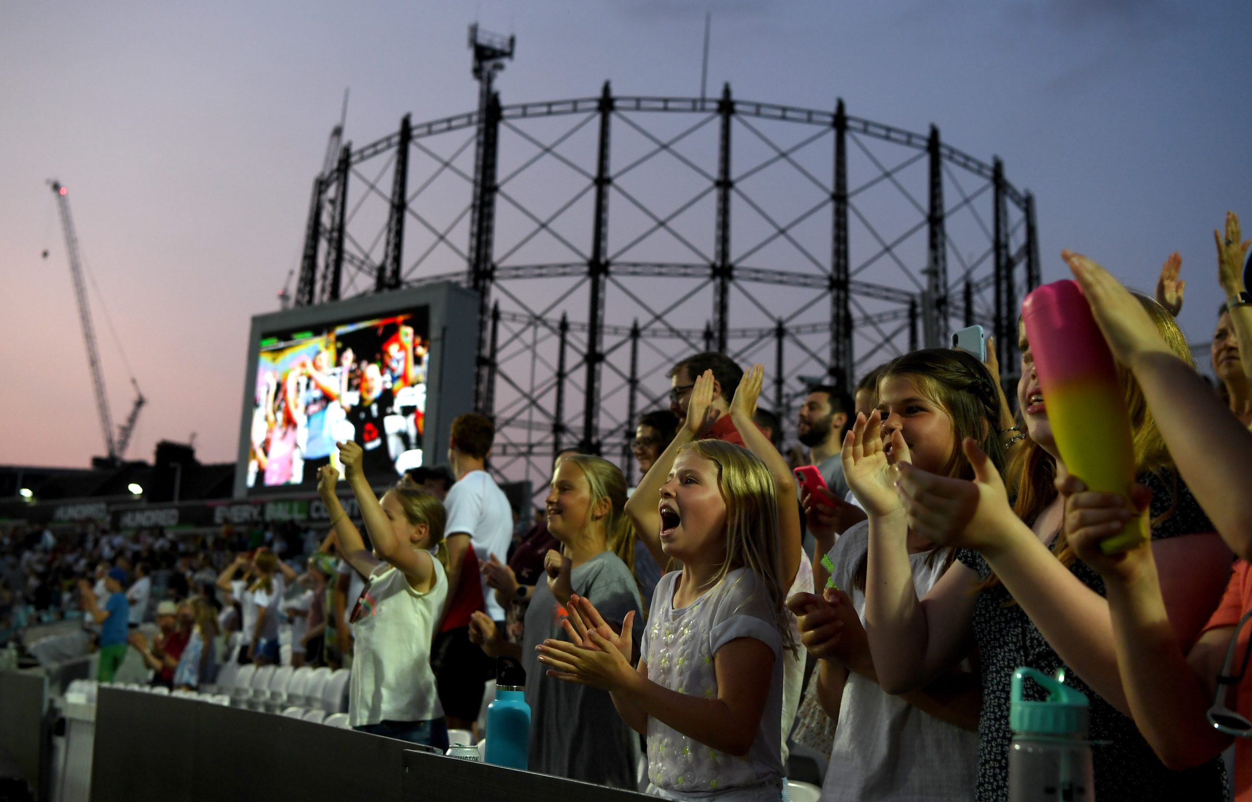 People who became sports fans before 14 are healthier and more sociable, research finds